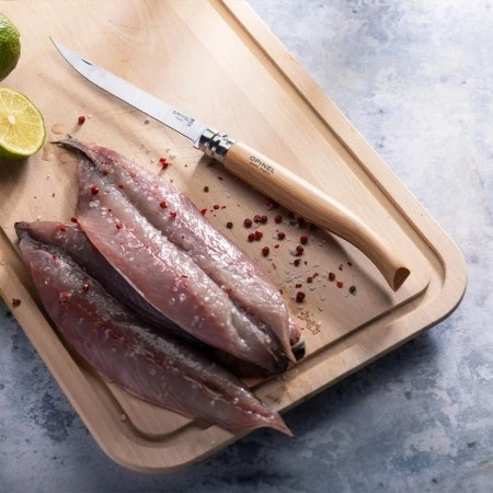 Нож филейный Opinel №15, нержавеющая сталь, рукоять из дерева бука