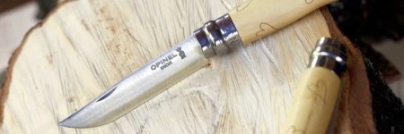 Нож Opinel №7 Nature, нержавеющая сталь, рукоять самшит, гравировка сердца, 001548