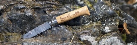 Нож Opinel №8 Animalia, нержавеющая сталь, рукоять дуб, гравировка форель, 001625